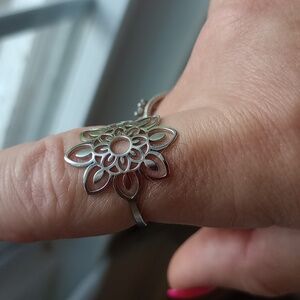 Mandala ring